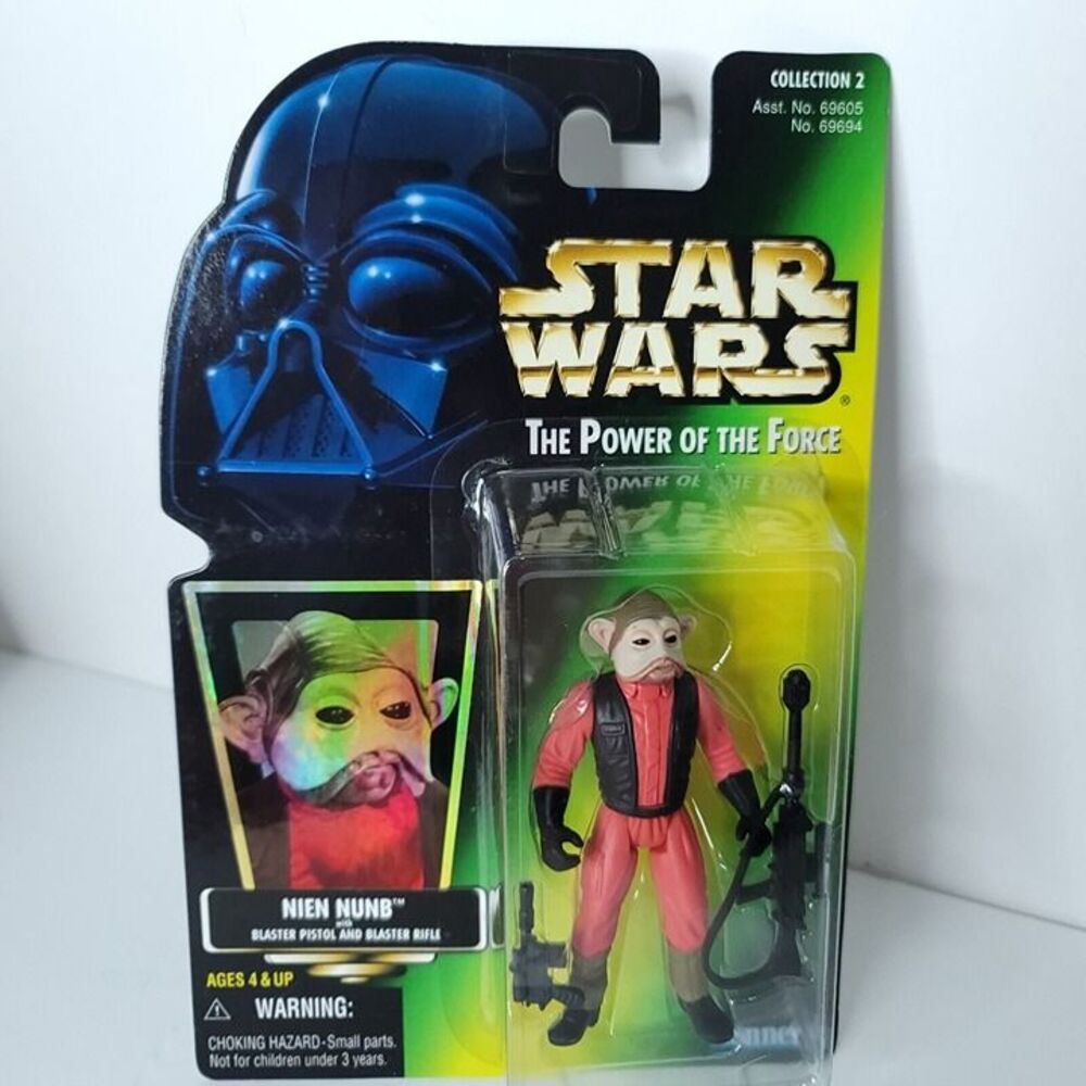 Star Wars Power of the Force POTF Green Card Figure Nien Nunb NEW Blaster Pistol